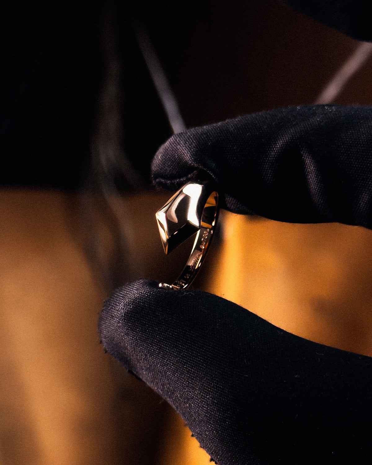 Eve No. 1 Silver — lifestyle 02